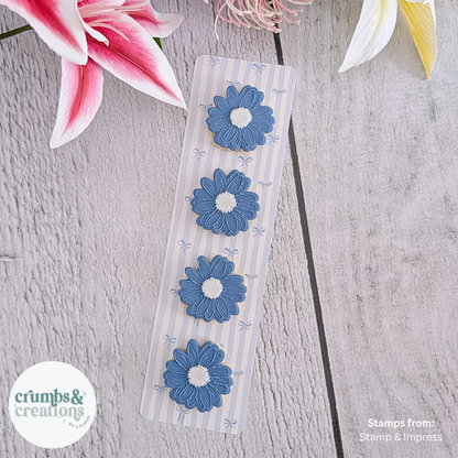 [Reprints] Light Blue Bows - Long Backing Cards - 25 Pack