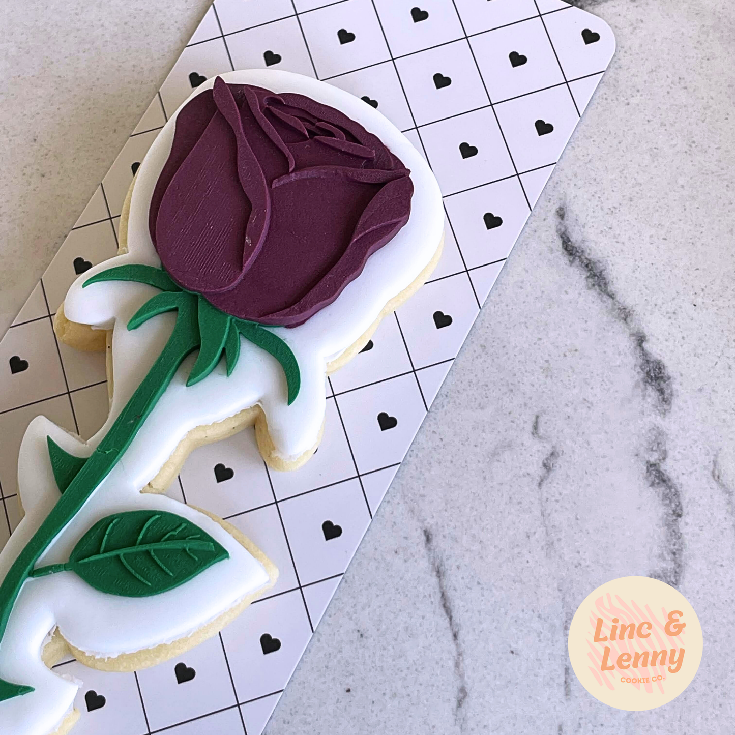 [Food Safe] Black and White Hearts - Double Sided Designs - Backing Cards - 25 Pack